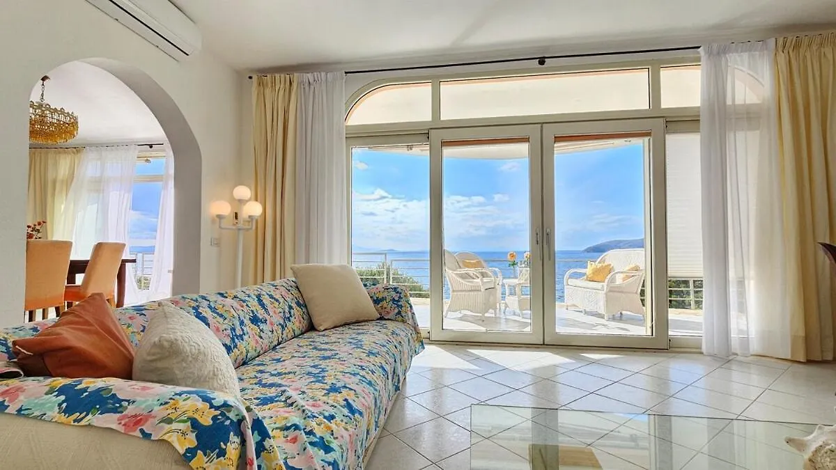 Holiday home Villa Azzurra Splendor Torre delle Stelle